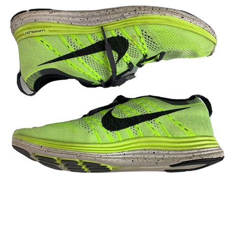 nike lunarlon running shoes